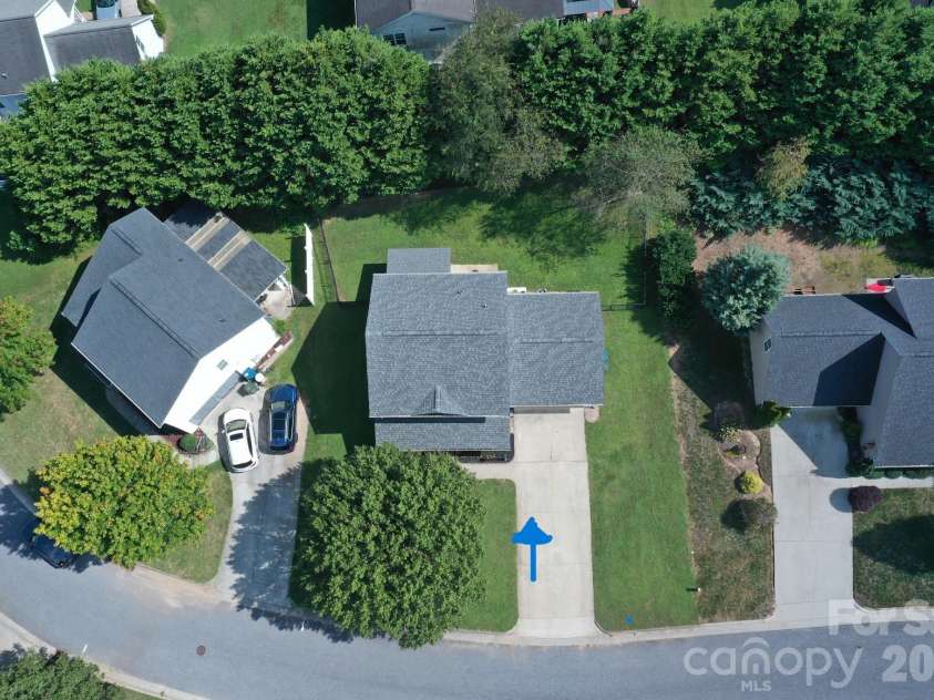 236 17th Avenue, Hickory, NC 28602.  MLS# CAR4421627, YatesRealty ID 49043. Aerial view