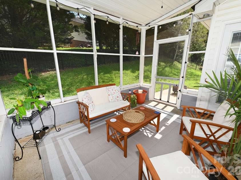 236 17th Avenue, Hickory, NC 28602.  MLS# CAR4421627, YatesRealty ID 49043. Backyard with patio area