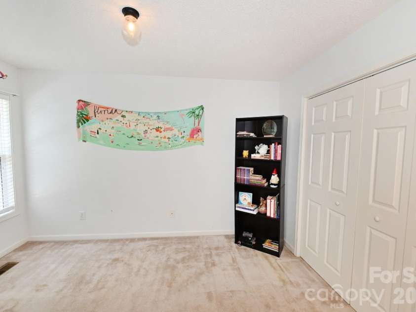 236 17th Avenue, Hickory, NC 28602.  MLS# CAR4421627, YatesRealty ID 49043. Bedroom 3