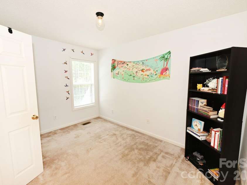 236 17th Avenue, Hickory, NC 28602.  MLS# CAR4421627, YatesRealty ID 49043. Bedroom 3