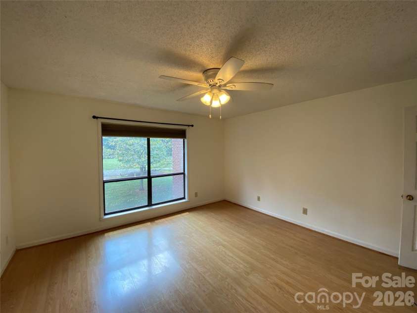 7962 Greenside Court, Charlotte, NC 28277.  MLS# CAR4421184, YatesRealty ID 49044. 