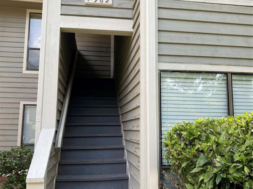 7962 Greenside Court, Charlotte, NC 28277.  MLS# CAR4421184, YatesRealty ID 49044. 