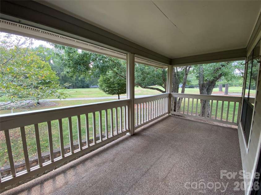 7962 Greenside Court, Charlotte, NC 28277.  MLS# CAR4421184, YatesRealty ID 49044. 