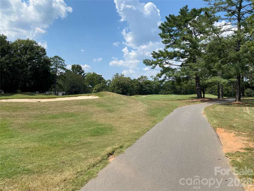 7962 Greenside Court, Charlotte, NC 28277.  MLS# CAR4421184, YatesRealty ID 49044. 