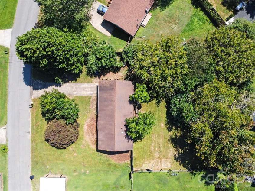 3751 Branding Iron Drive, Gastonia, NC 28052.  MLS# CAR4418050, YatesRealty ID 49046. 