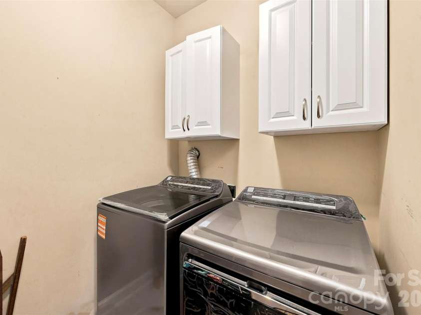 4083 Ramsey Road, Sharon, SC 29742.  MLS# CAR4421051, YatesRealty ID 49055. Laundry