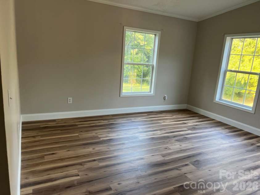 322 Woodcrest Drive, York, SC 29745.  MLS# CAR4422008, YatesRealty ID 49056. 