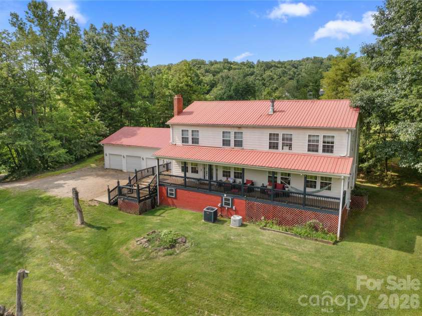 48 Silent Forest Drive, Canton, NC 28716.  MLS# CAR4417094, YatesRealty ID 49057. 