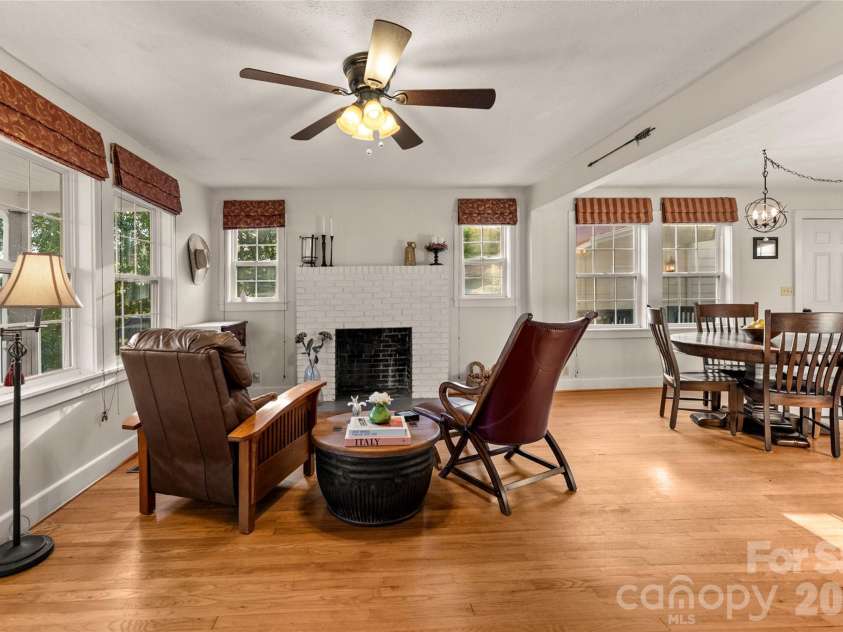 48 Silent Forest Drive, Canton, NC 28716.  MLS# CAR4417094, YatesRealty ID 49057. 