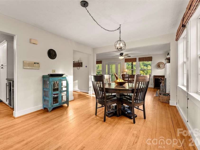 48 Silent Forest Drive, Canton, NC 28716.  MLS# CAR4417094, YatesRealty ID 49057. 