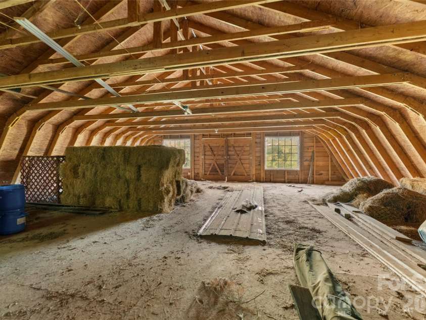 48 Silent Forest Drive, Canton, NC 28716.  MLS# CAR4417094, YatesRealty ID 49057. 