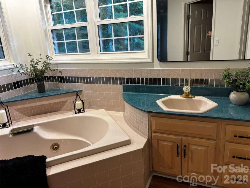 30 & 32 Gravely Branch Road, Fletcher, NC 28732.  MLS# CAR4420333, YatesRealty ID 49058. Primary suite bath