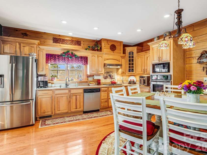 158 Raven Boulevard, Lake Lure, NC 28746.  MLS# CAR4335082, YatesRealty ID 4906. Spacious kitchen is a chef's delight.