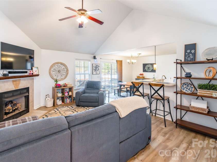 757 Painted Lady Court, Rock Hill, SC 29732.  MLS# CAR4345264, YatesRealty ID 4906. 