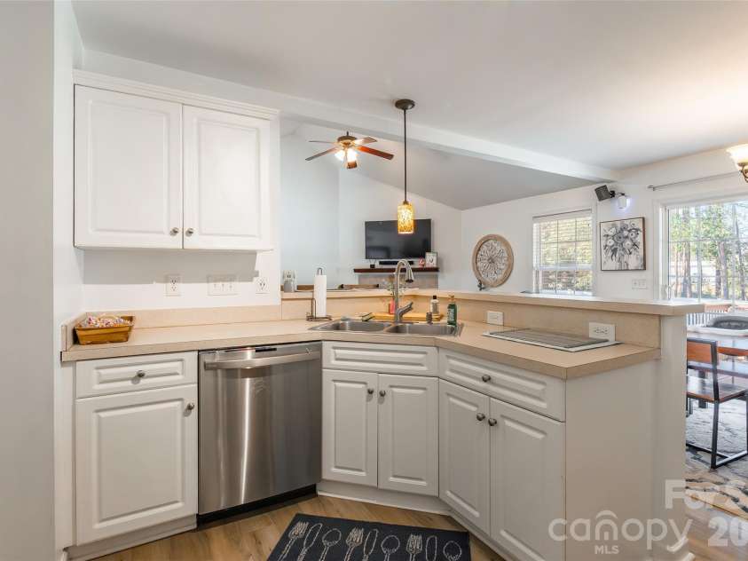 757 Painted Lady Court, Rock Hill, SC 29732.  MLS# CAR4345264, YatesRealty ID 4906. 