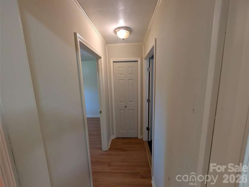 202 Melody Circle, Swannanoa, NC 28778.  MLS# CAR4421934, YatesRealty ID 49061. 