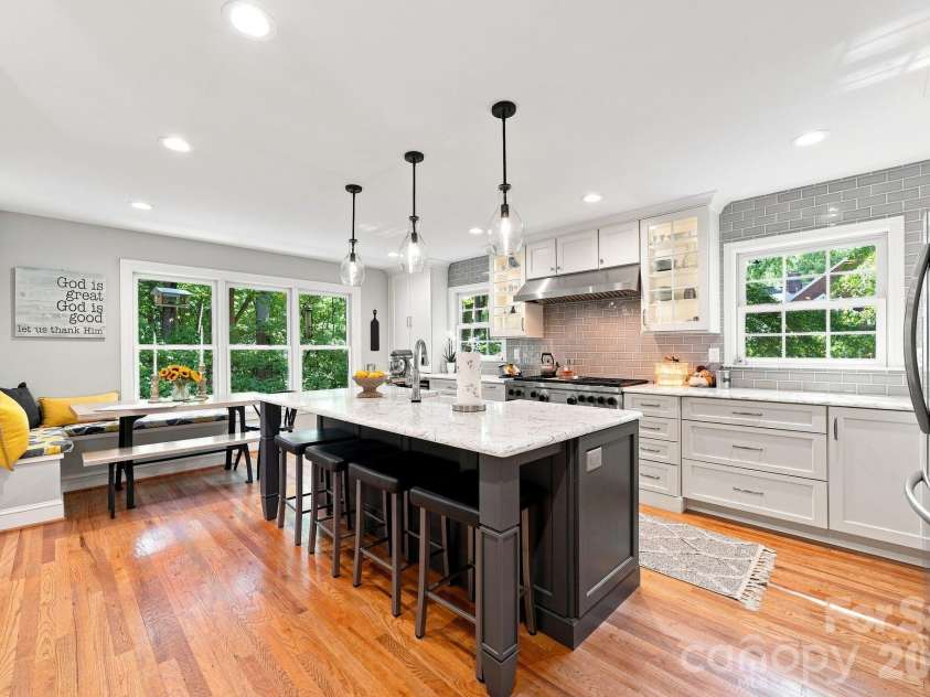 405 Pine Road, Davidson, NC 28036.  MLS# CAR4421994, YatesRealty ID 49063. 