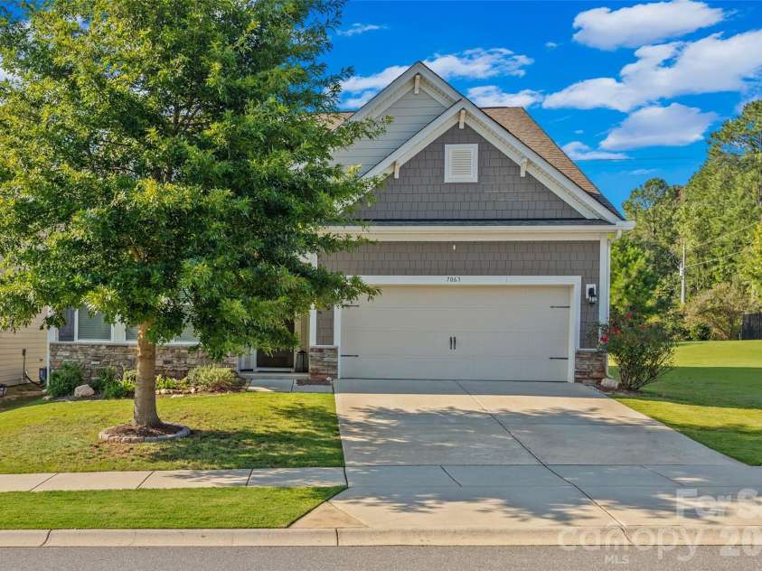 7063 Chrysanthemum Road, Lancaster, SC 29720.  MLS# CAR4421519, YatesRealty ID 49068. 