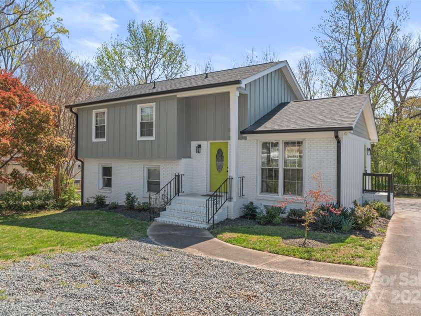 6914 Idlewild Road, Charlotte, NC 28212.  MLS# CAR4232873, YatesRealty ID 4907. 