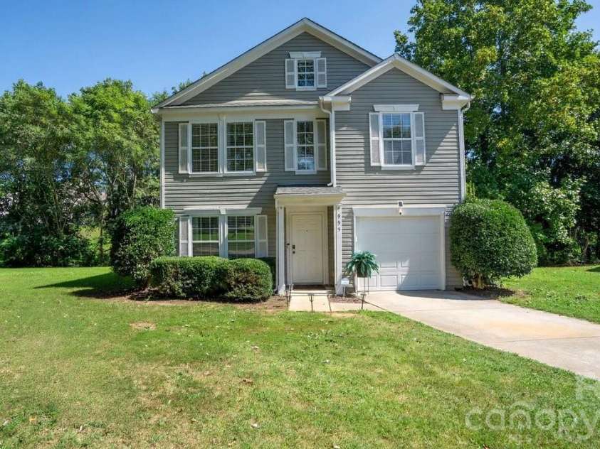 935 Torsion Lane, Clover, SC 29710.  MLS# CAR4417983, YatesRealty ID 49072. 