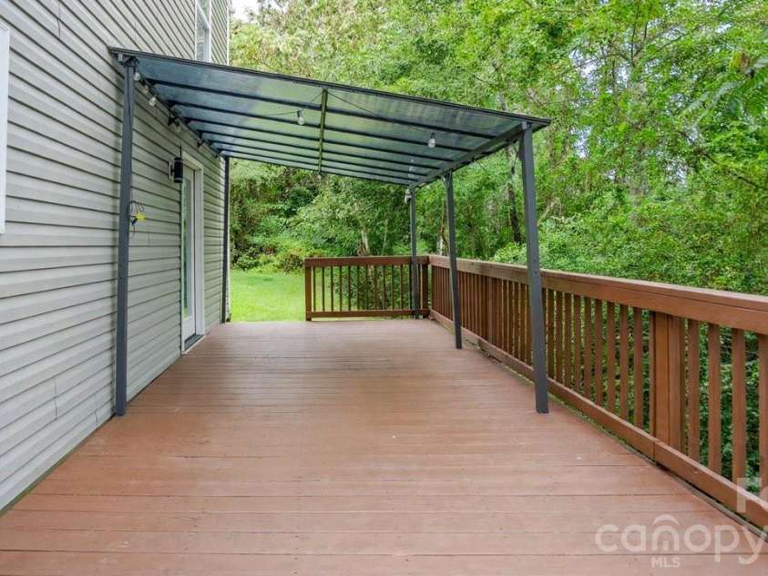 935 Torsion Lane, Clover, SC 29710.  MLS# CAR4417983, YatesRealty ID 49072. 