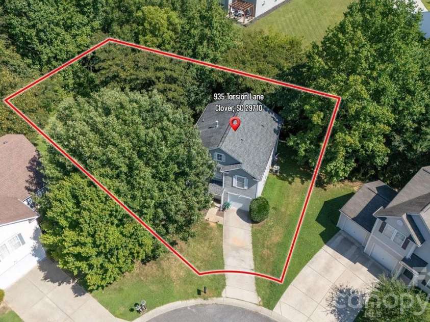 935 Torsion Lane, Clover, SC 29710.  MLS# CAR4417983, YatesRealty ID 49072. 