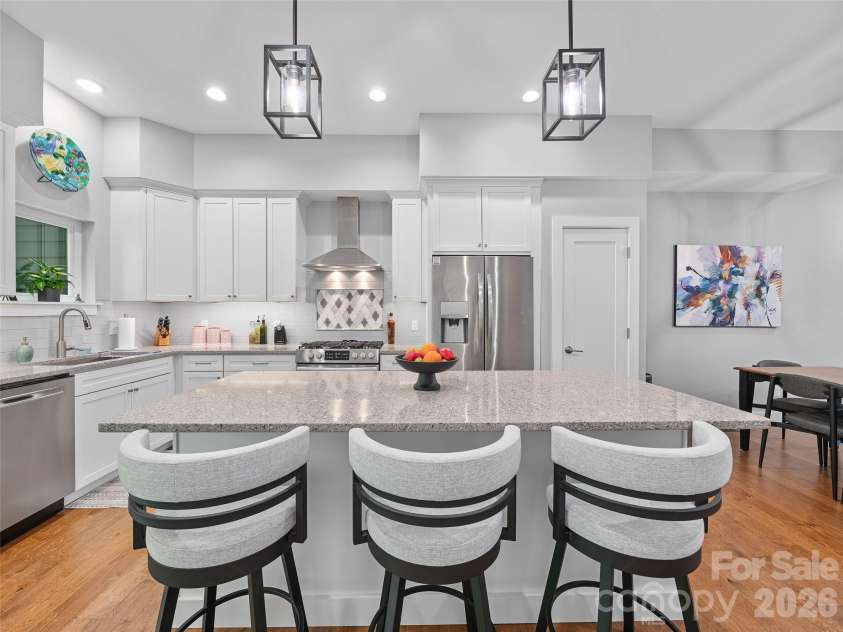 35 Macallan Lane, Asheville, NC 28805.  MLS# CAR4409633, YatesRealty ID 49073. 