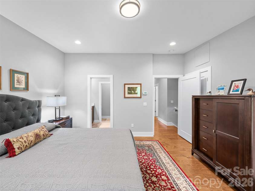 35 Macallan Lane, Asheville, NC 28805.  MLS# CAR4409633, YatesRealty ID 49073. 