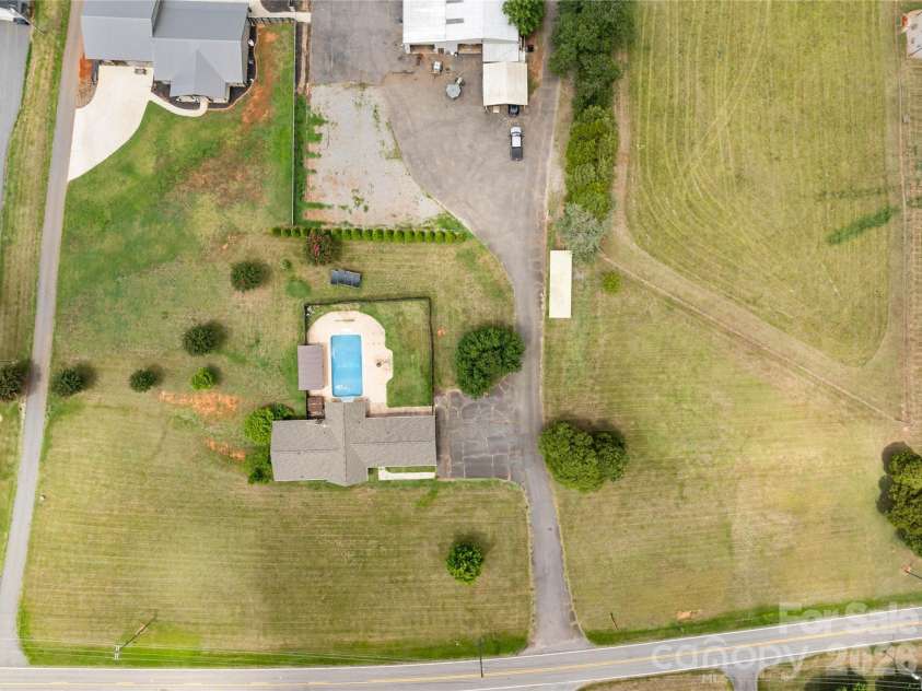 7610 Long Island Road, Catawba, NC 28609.  MLS# CAR4422030, YatesRealty ID 49076. 