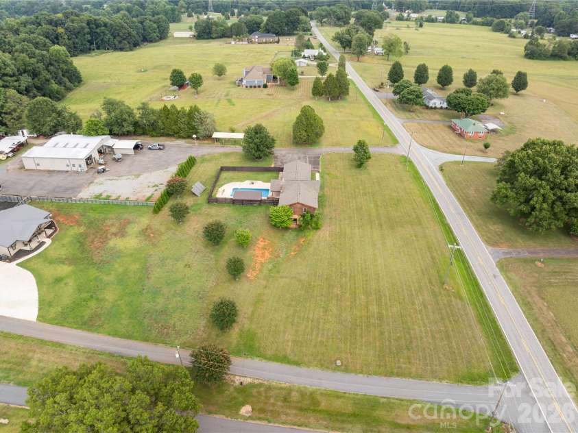 7610 Long Island Road, Catawba, NC 28609.  MLS# CAR4422030, YatesRealty ID 49076. 
