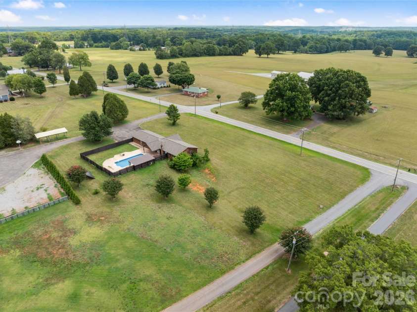7610 Long Island Road, Catawba, NC 28609.  MLS# CAR4422030, YatesRealty ID 49076. 