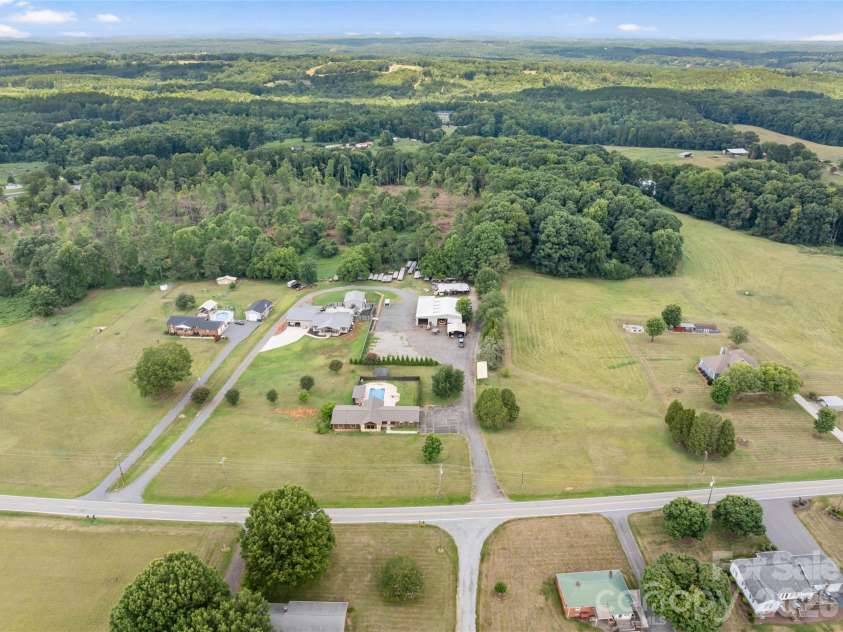 7610 Long Island Road, Catawba, NC 28609.  MLS# CAR4422030, YatesRealty ID 49076. 