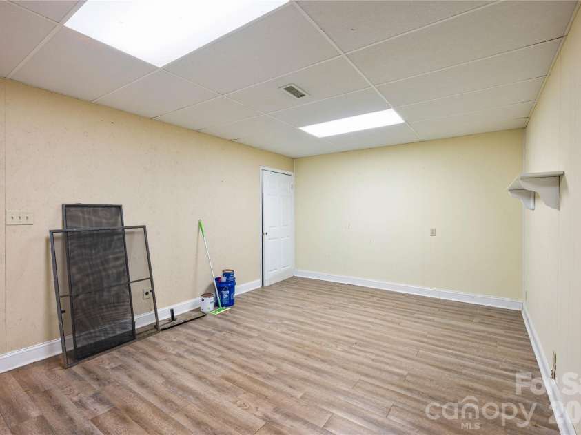 7610 Long Island Road, Catawba, NC 28609.  MLS# CAR4422030, YatesRealty ID 49076. 