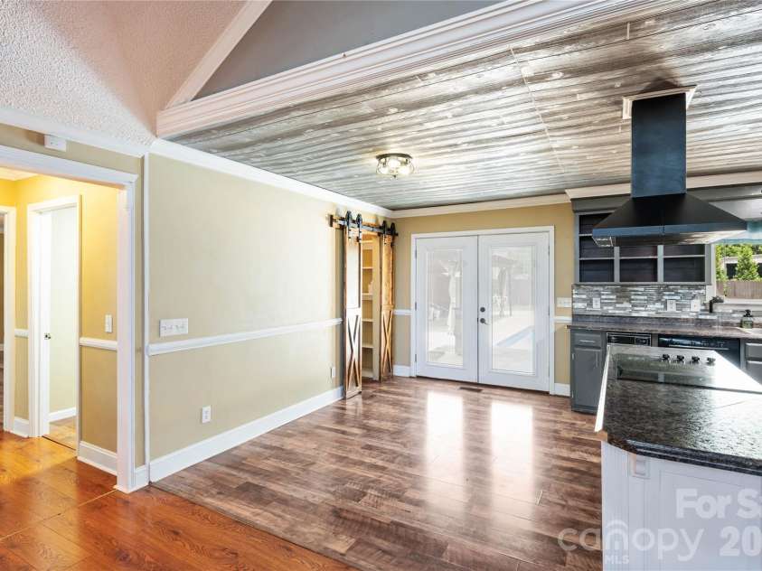 7610 Long Island Road, Catawba, NC 28609.  MLS# CAR4422030, YatesRealty ID 49076. 