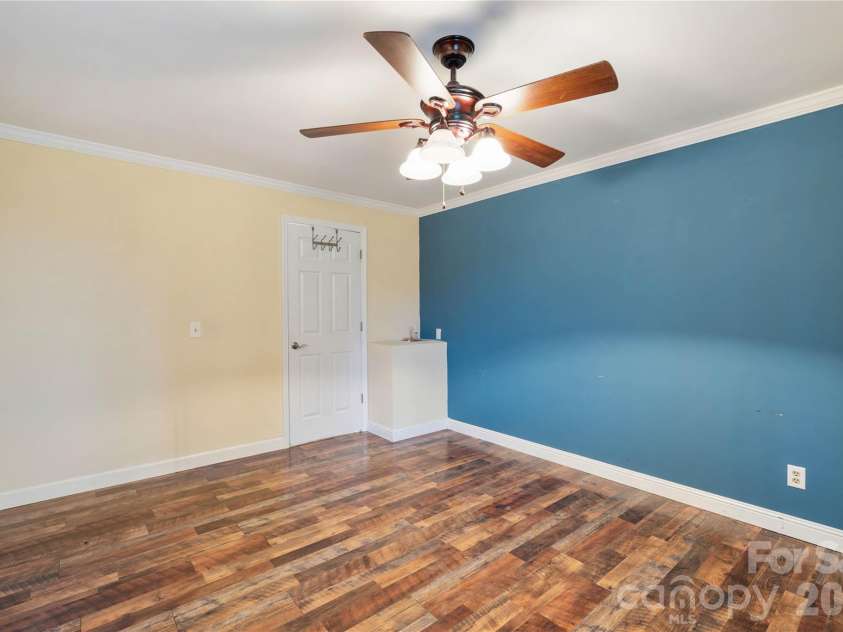 7610 Long Island Road, Catawba, NC 28609.  MLS# CAR4422030, YatesRealty ID 49076. 