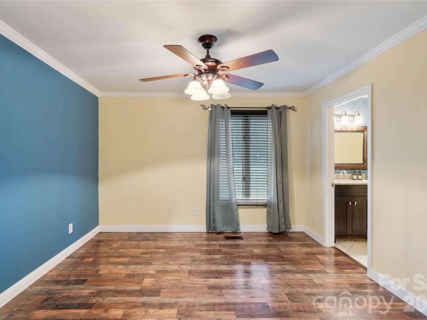 7610 Long Island Road, Catawba, NC 28609.  MLS# CAR4422030, YatesRealty ID 49076. 