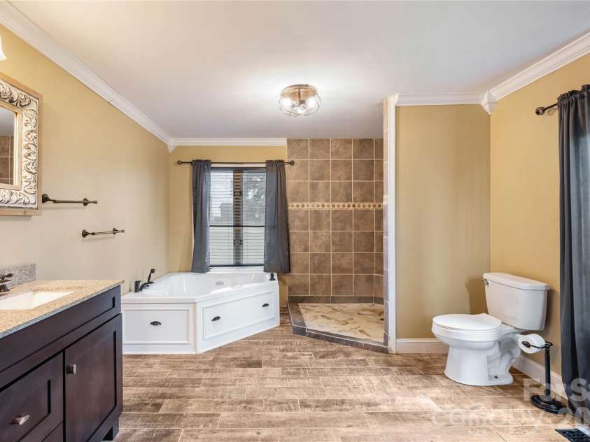7610 Long Island Road, Catawba, NC 28609.  MLS# CAR4422030, YatesRealty ID 49076. 