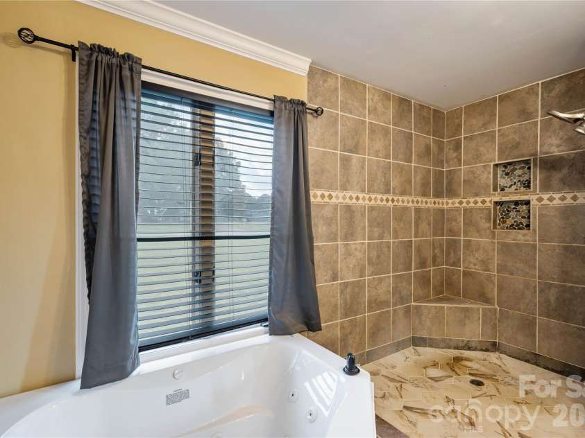 7610 Long Island Road, Catawba, NC 28609.  MLS# CAR4422030, YatesRealty ID 49076. 