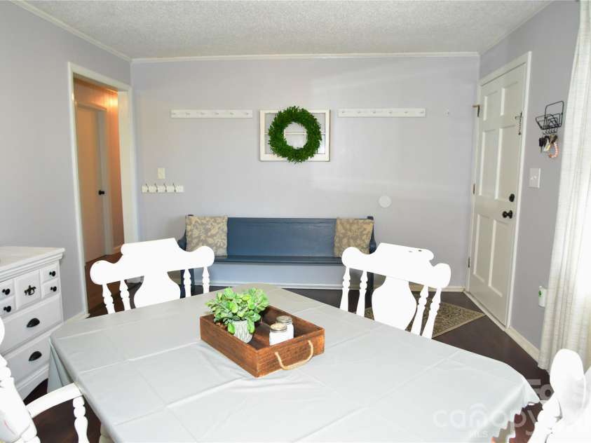 517 McDowell Drive, Chester, SC 29706.  MLS# CAR4421647, YatesRealty ID 49077. 