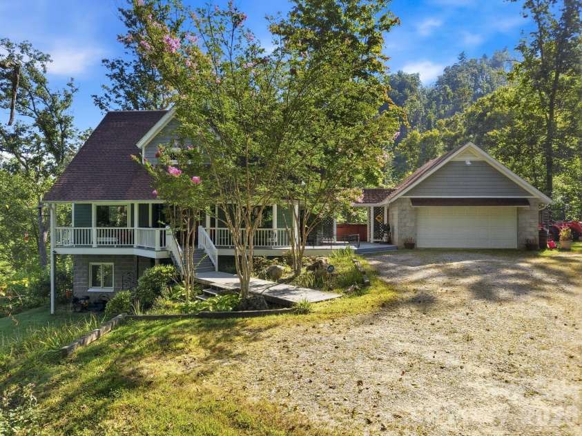 270 Upper Herron Cove Road, Weaverville, NC 28787.  MLS# CAR4418748, YatesRealty ID 49079. 