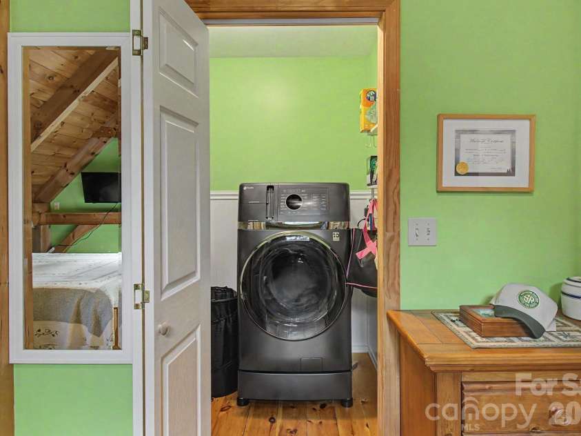 270 Upper Herron Cove Road, Weaverville, NC 28787.  MLS# CAR4418748, YatesRealty ID 49079. Primary laundry closet
