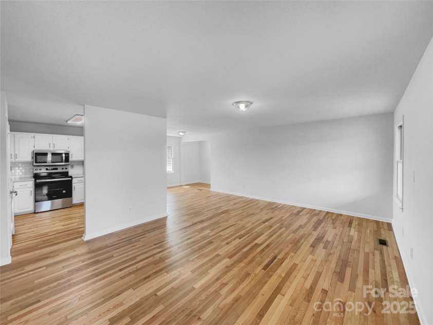 475 Union Baptist Church Road, York, SC 29745.  MLS# CAR4237458, YatesRealty ID 4908. 