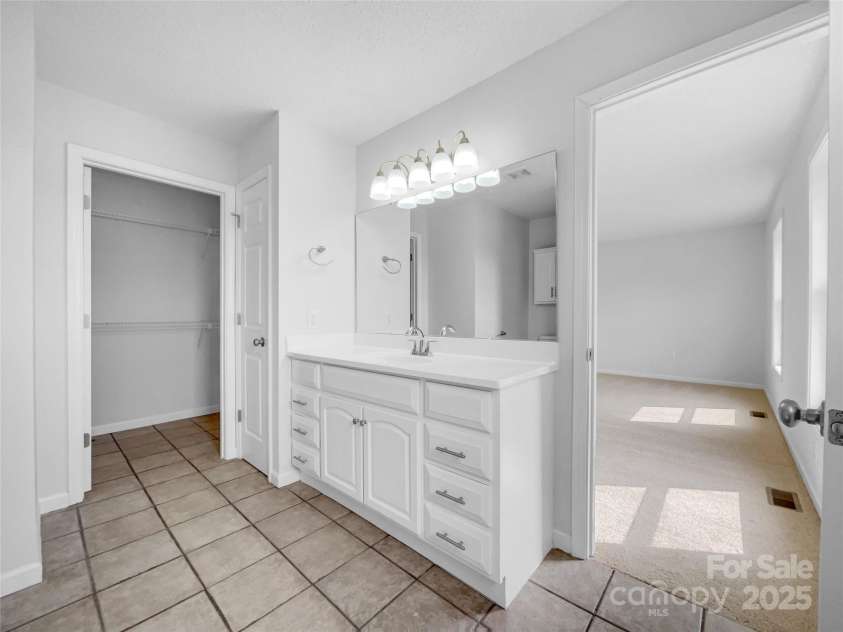 475 Union Baptist Church Road, York, SC 29745.  MLS# CAR4237458, YatesRealty ID 4908. 