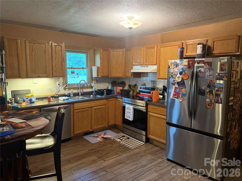 344 Pearson Street, Blacksburg, SC 29702.  MLS# CAR4421604, YatesRealty ID 49081. 