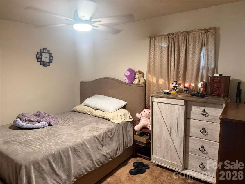 344 Pearson Street, Blacksburg, SC 29702.  MLS# CAR4421604, YatesRealty ID 49081. 