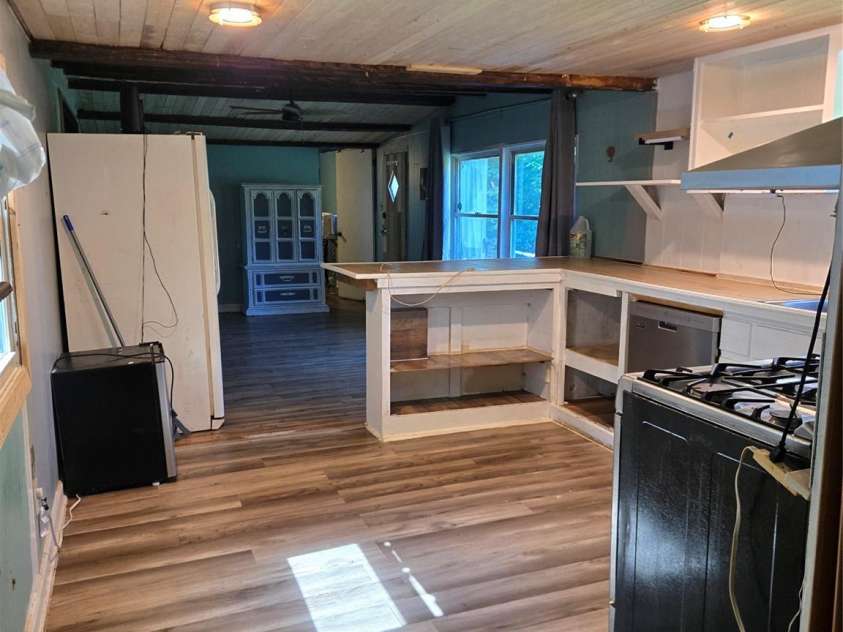 6430 Dysartsville Road, Morganton, NC 28655.  MLS# CAR4419866, YatesRealty ID 49082. 