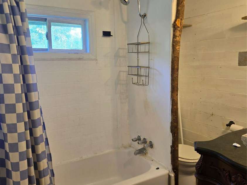 6430 Dysartsville Road, Morganton, NC 28655.  MLS# CAR4419866, YatesRealty ID 49082. 