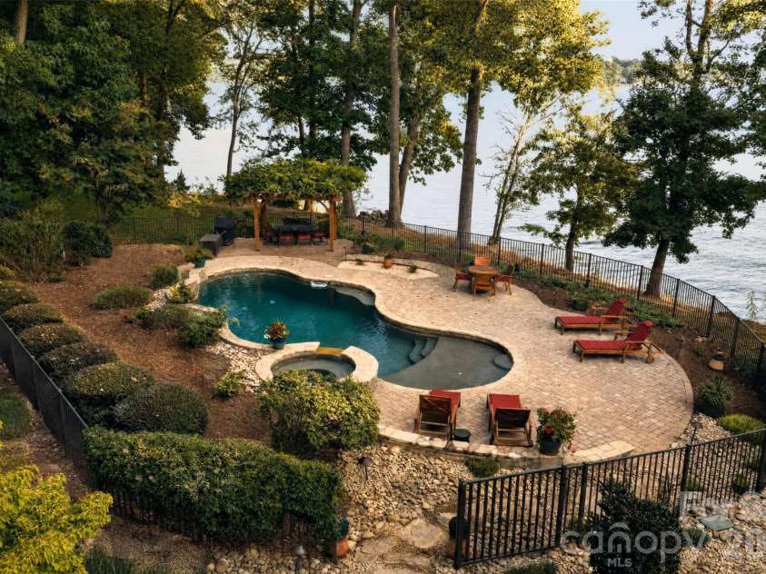 9184 Greenwood Road, Terrell, NC 28682.  MLS# CAR4422015, YatesRealty ID 49083. 