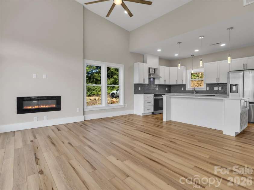 201 Kadire Drive, Waynesville, NC 28785.  MLS# CAR4420299, YatesRealty ID 49084. 