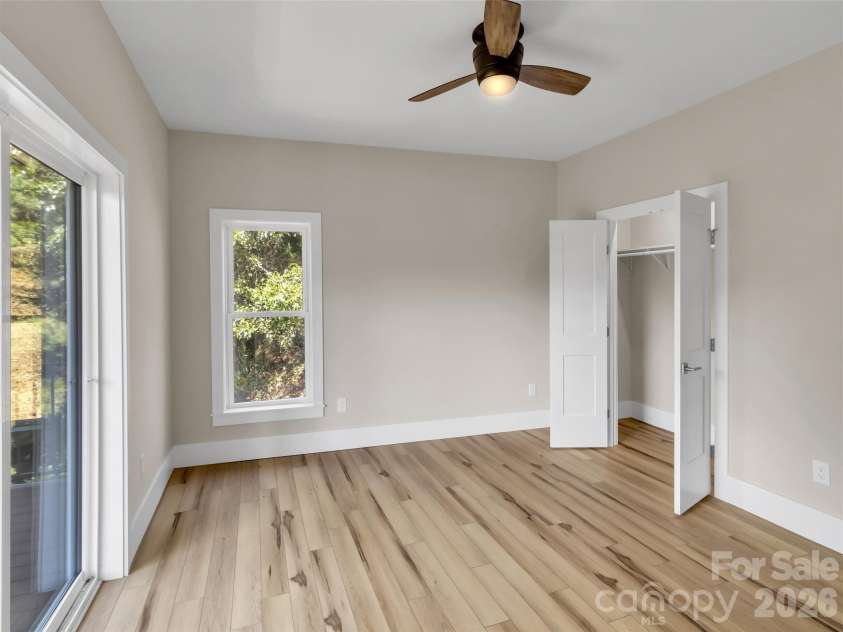201 Kadire Drive, Waynesville, NC 28785.  MLS# CAR4420299, YatesRealty ID 49084. 